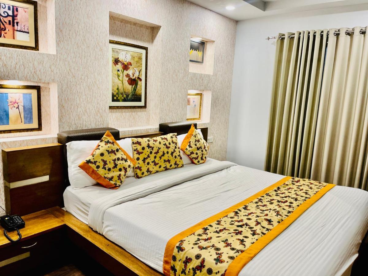 Hotel Queens Tower Amritsar Extérieur photo