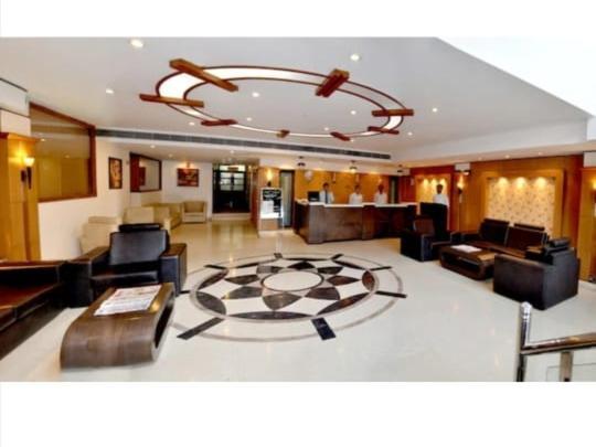 Hotel Queens Tower Amritsar Extérieur photo